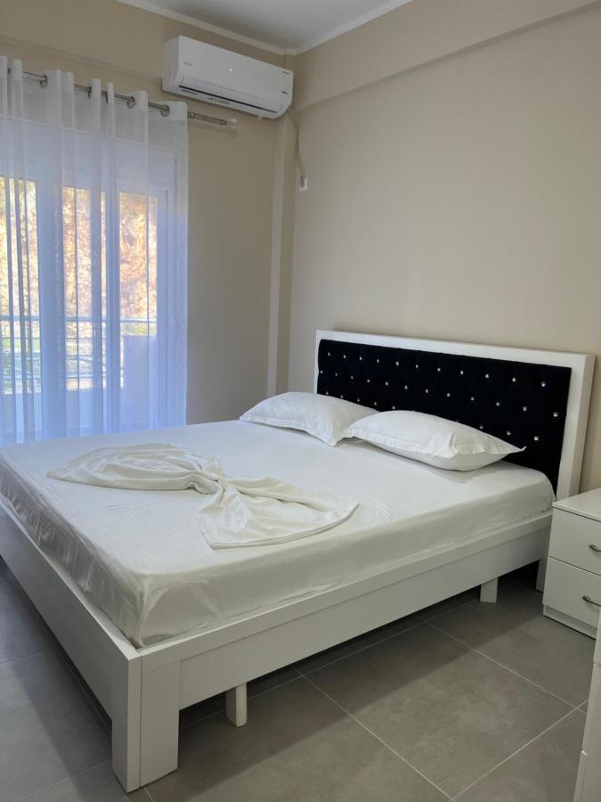 Harmony Apartments Sarandë Exteriör bild